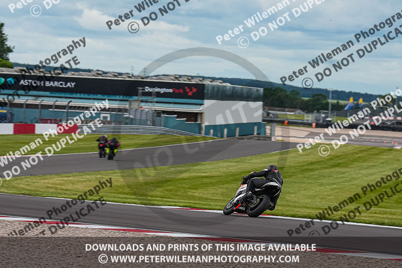 donington no limits trackday;donington park photographs;donington trackday photographs;estoril;event digital images;motorbikes;no limits;no limits trackdays;peter wileman photography;portugal;trackday;trackday digital images;trackday photos